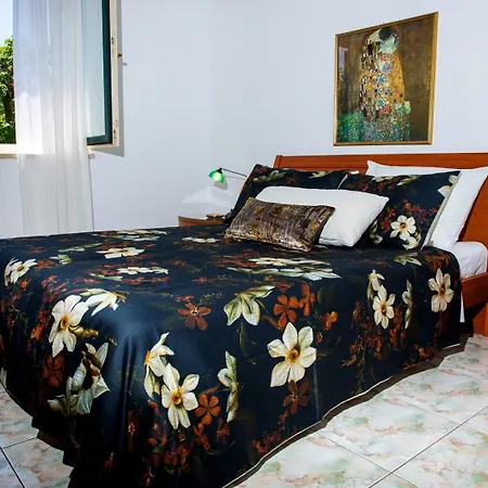 Mareonda - Sussurro 4* Rovinj